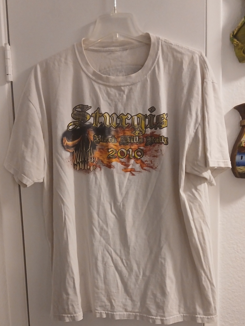 Sturgis 2010 Graphic Crewneck T-Shirt - White XL ShortSlerve Small Damage Front